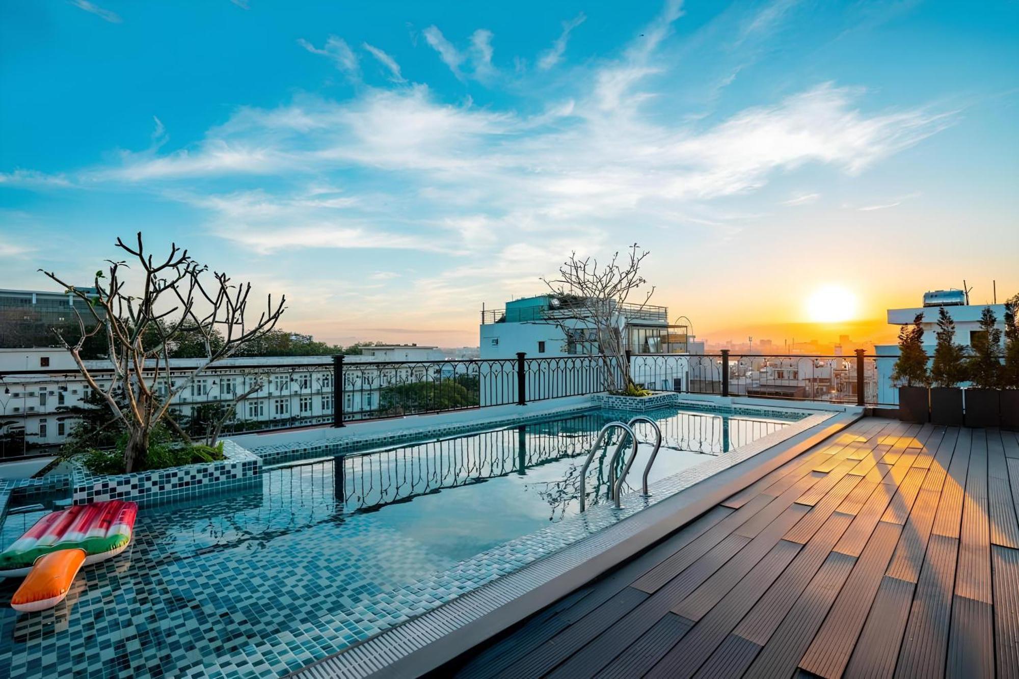 The Now Boutique Hotel & Apartment Da Nang Buitenkant foto